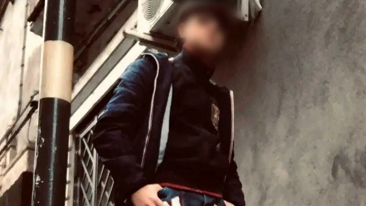 Teenie tötet seine Mutter