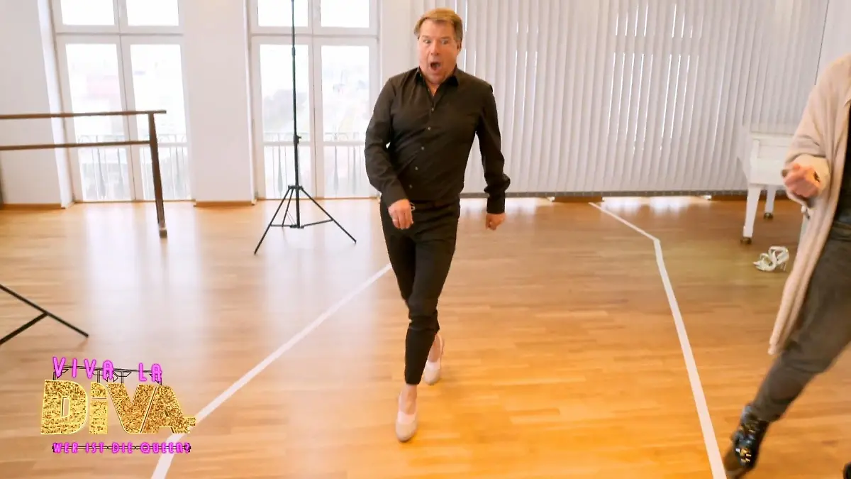 So wird Patrick Lindner zur Drag Queen "Cookie Paradise" Viva la Diva: "Also, was Frauen mitmachen!"