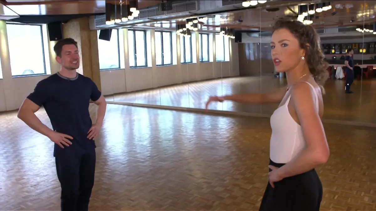 Von richtigem Teamwork bis "Bauchreden" Fünf "Let's Dance"-Tricks