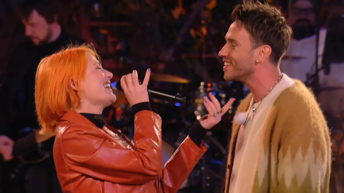 Alli Neumann gesteht Clueso: Er war ihr Crush Bei "Sing meinen Song"