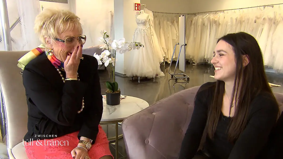 Sandras erste Hochzeit war in Jeans und Jogginghose Spontane Aktion