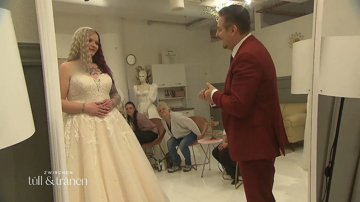 Kleid Nr. 27 ist ein echter Fortschritt Es muss funken