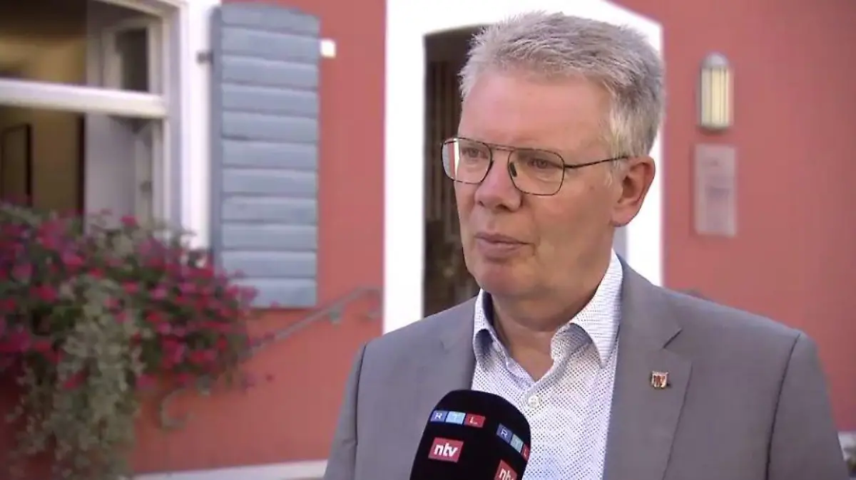 Christian Riesterer, Bürgermeister Gottenheim, steht nach Ayleens gewaltsamem Tod wie alle Menschen in ihrem Heimatort Gottenheim unter Schock.