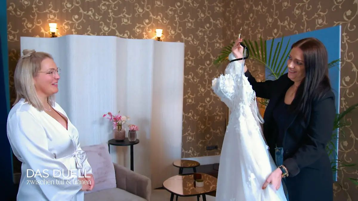 Elaine setzt die Risikokarte Mutige Elaine