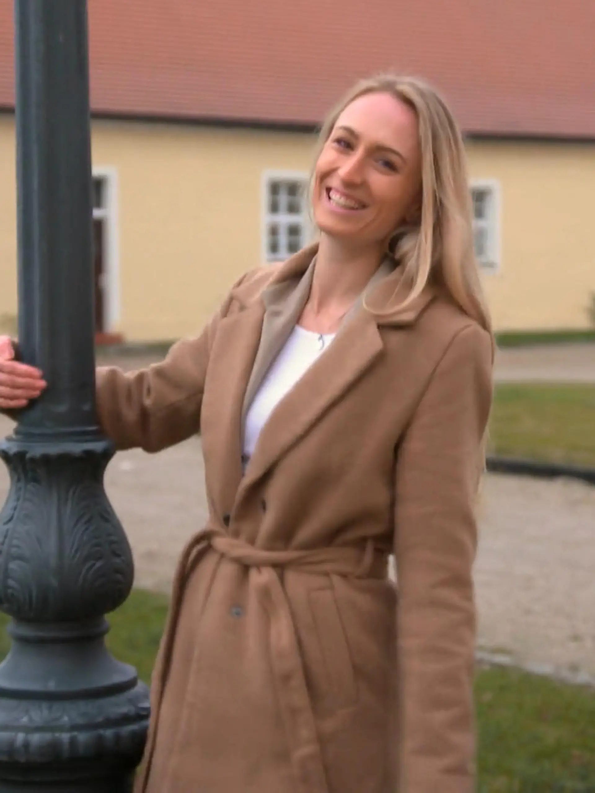 Bild zu: "Braut Marisa sendet gemischte Signale aus"