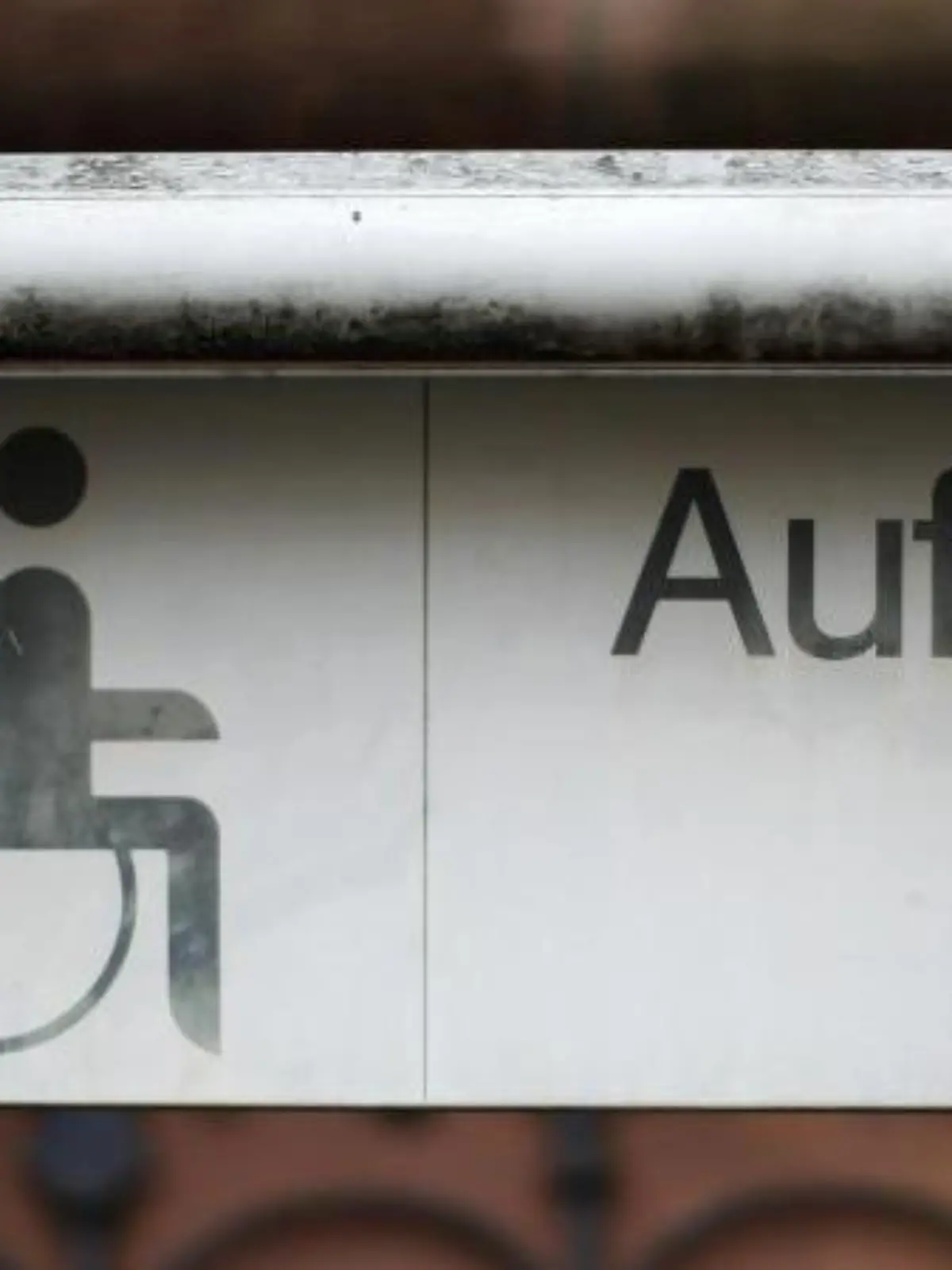Aufzüge sind für Rollstuhlfahrer oft unverzichtbar. In einem selbst konzipierten Eigenheim jedoch können die Kosten für solche Anbauten nicht ohne weiteres zurückerstattet werden. Foto: Fredrik von Erichsen