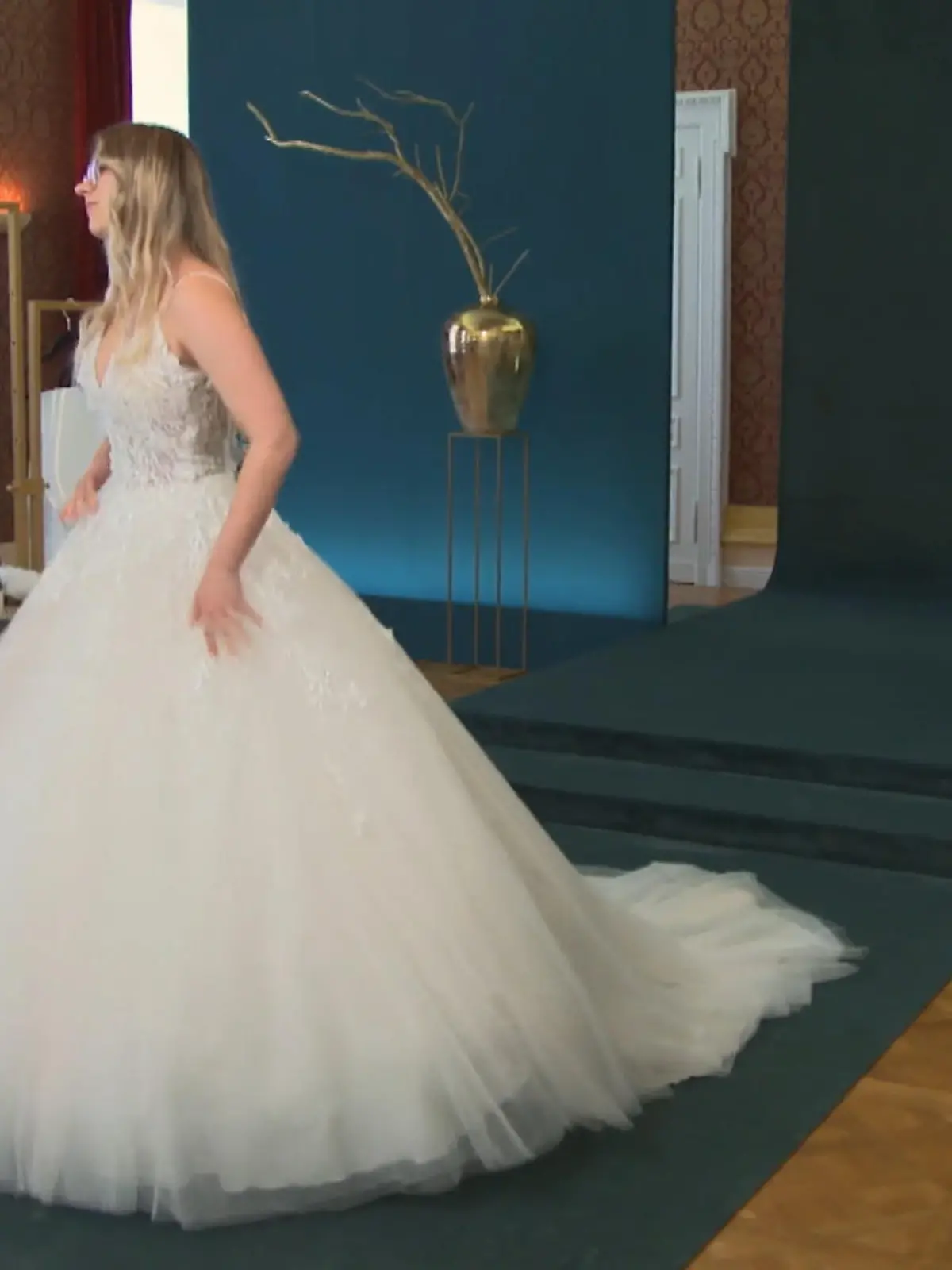 Bild zu: "Christians erste Wahl ist - sehr viel Kleid!"