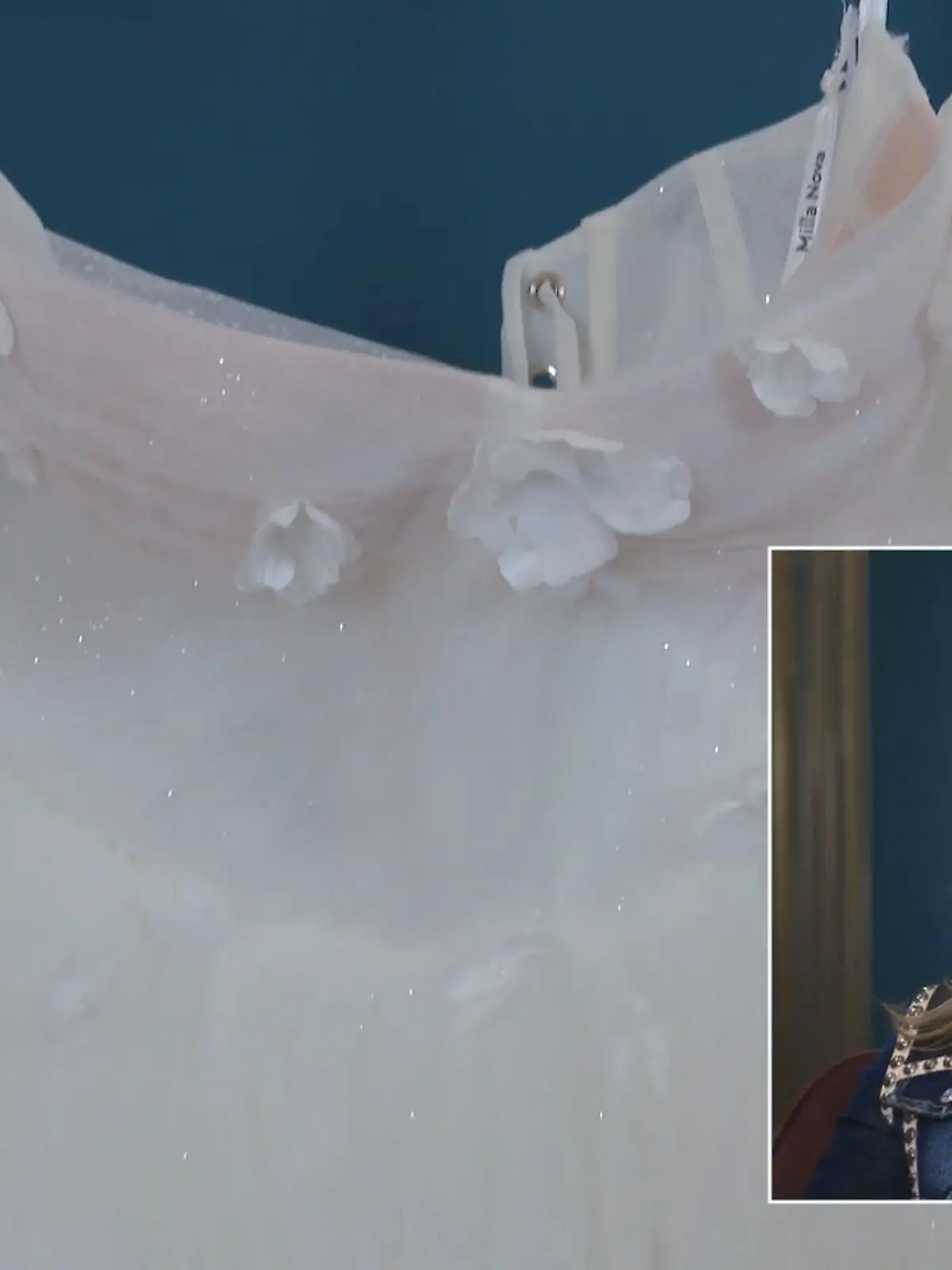 Bild zu: "Sogar die Konkurrenz lobt Marittas Kleider"