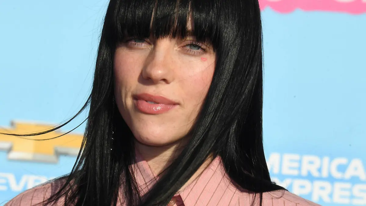 LOS ANGELES, CA - JULY 9: Billie Eilish at the world premiere of Barbie at Shrine Auditorium in Los Angeles, California on July 9, 2023. PUBLICATIONxNOTxINxUSA Copyright: xJeffreyxMayerx