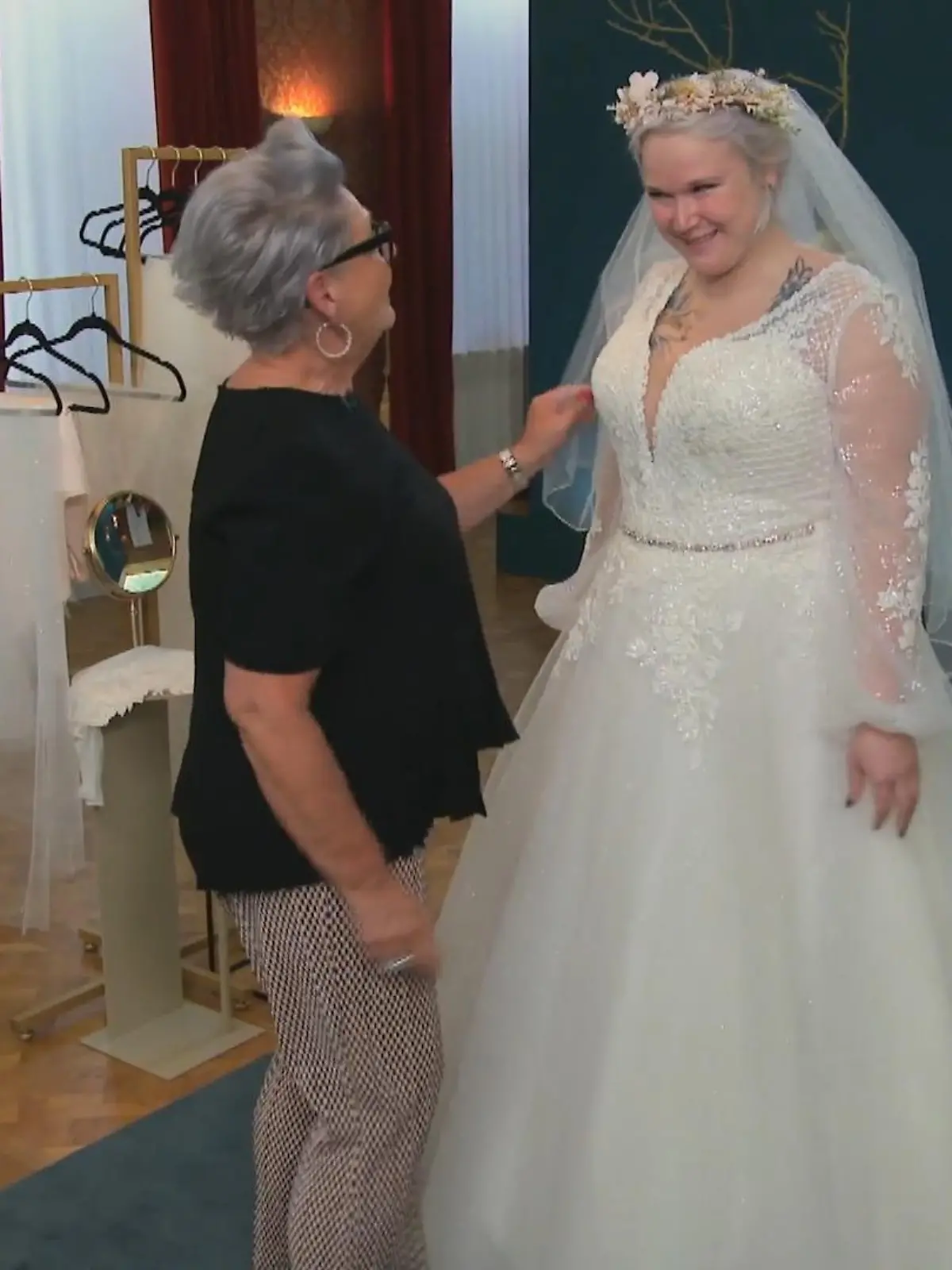 Bild zu: "Kann Antje das erste Kleid noch toppen?"