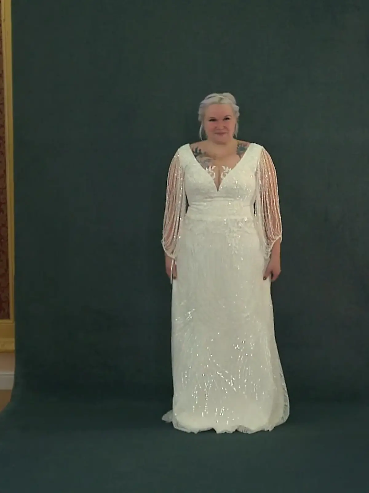 Bild zu: "Kathrin im 20er-Jahre-Brautkleid"