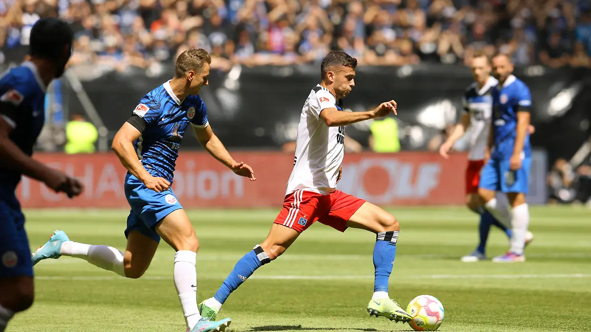 Foto : Laszlo B nes  HSV  Fussball 2. Liga am So. 24.07.2022 Hamburger SV - Hansa Rostock *** Photo Laszlo B nes HSV football 2 league on Sun 24 07 2022 Hamburger SV Hansa Rostock 