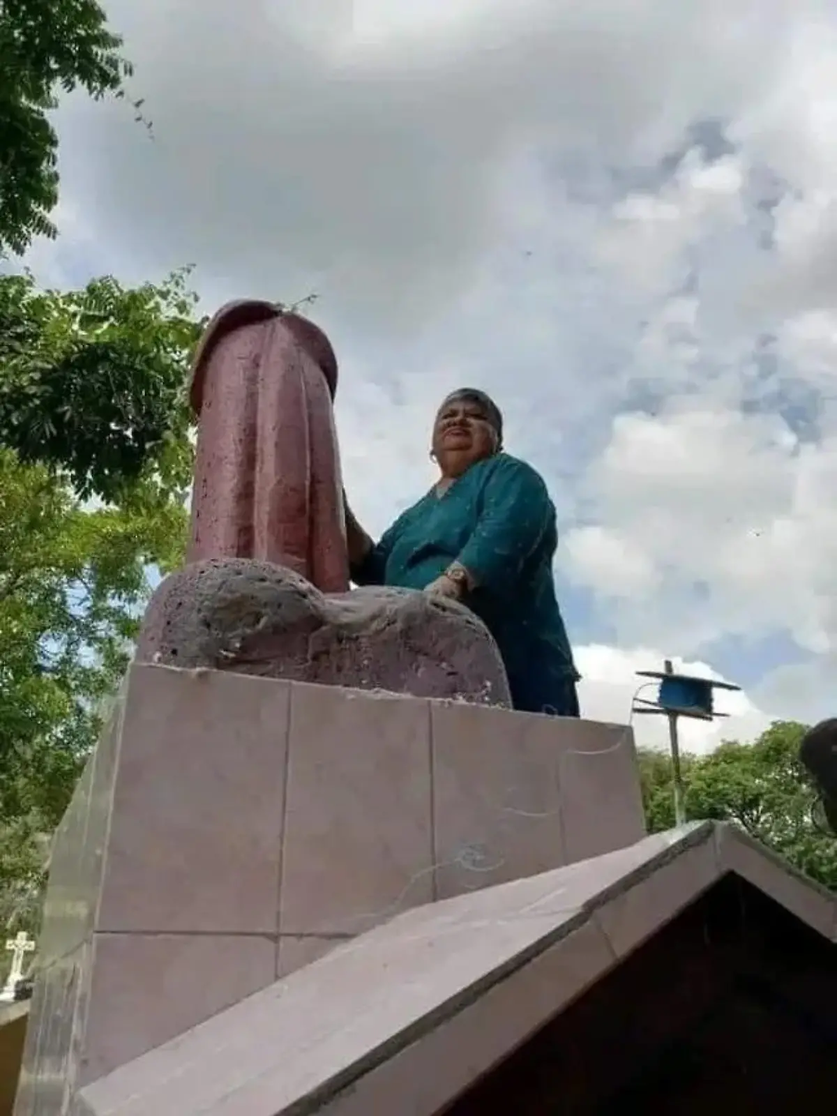 Ein Penis-Denkmal ziert nun das Grab der Mexikanerin Catarina Orduña Pérez
