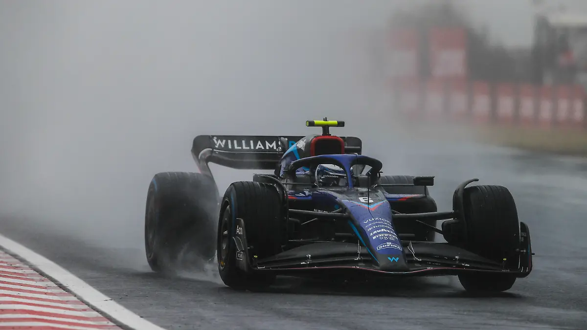 Formula 1 2022: Hungarian GP HUNGARORING, HUNGARY - JULY 30: Nicholas Latifi, Williams FW44 during the Hungarian GP at Hungaroring on Saturday July 30, 2022 in Budapest, Hungary. Photo by Zak Mauger / LAT Images Images PUBLICATIONxINxGERxSUIxAUTxHUNxONLY GP2213_111603_56I1941