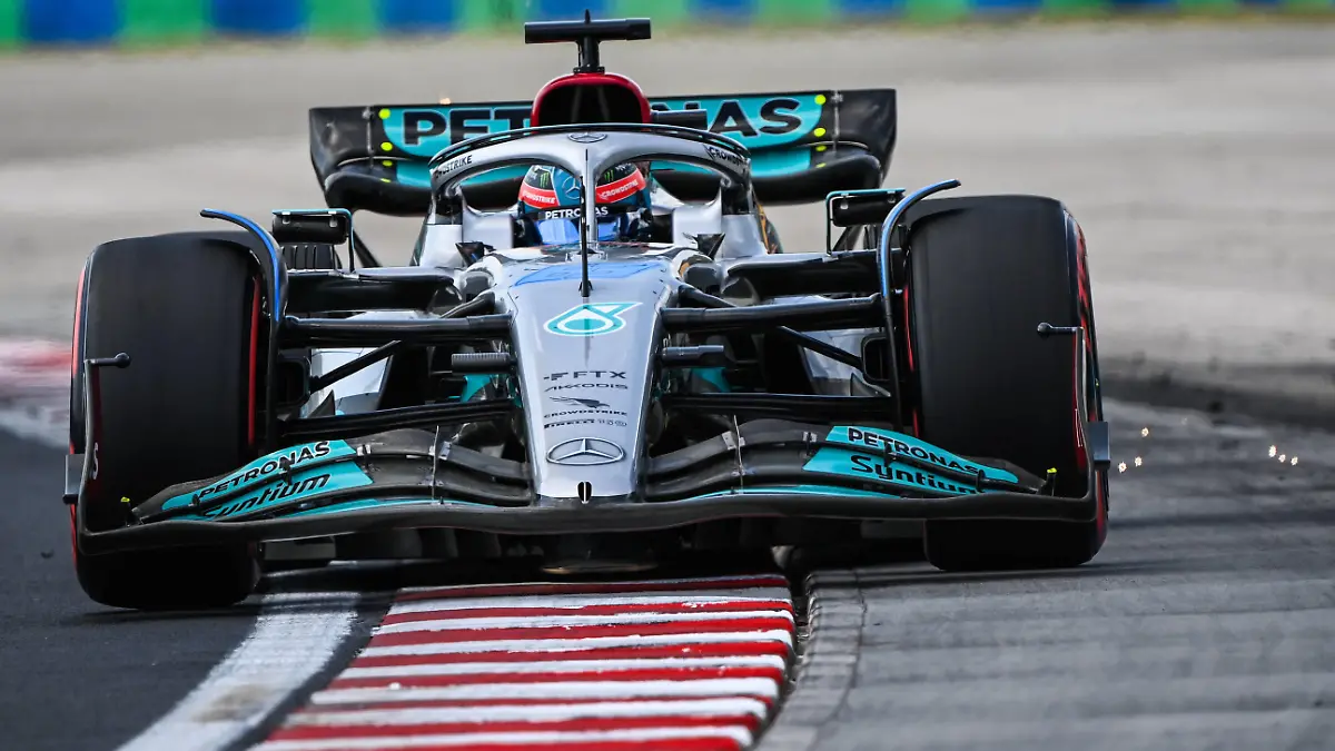 Formula 1 2022: Hungarian GP HUNGARORING, HUNGARY - JULY 29: George Russell, Mercedes W13 during the Hungarian GP at Hungaroring on Friday July 29, 2022 in Budapest, Hungary. Photo by Mark Sutton / Sutton Images Images PUBLICATIONxINxGERxSUIxAUTxHUNxONLY GP2213_132754MS1_3588