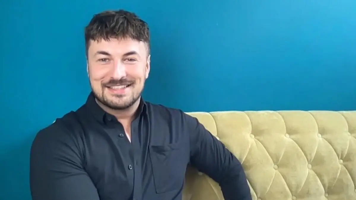 Nicolas Puschmann: SO einen Mann braucht seine Mutter! Mama Angelika bei "First Dates Hotel"