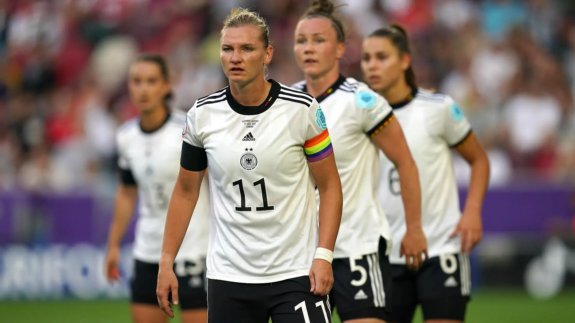 Germany v Austria - UEFA Women s Euro 2022 - Quarter Final - Brentford Community Stadium Germany s Alexandra Popp during the UEFA Women s Euro 2022 quarter-final match at Brentford Community Stadium, London. Picture date: Thursday July 21, 2022. Use subject to restrictions. Editorial use only, no commercial use without prior consent from rights holder. PUBLICATIONxNOTxINxUKxIRL Copyright: xNickxPottsx 67997887