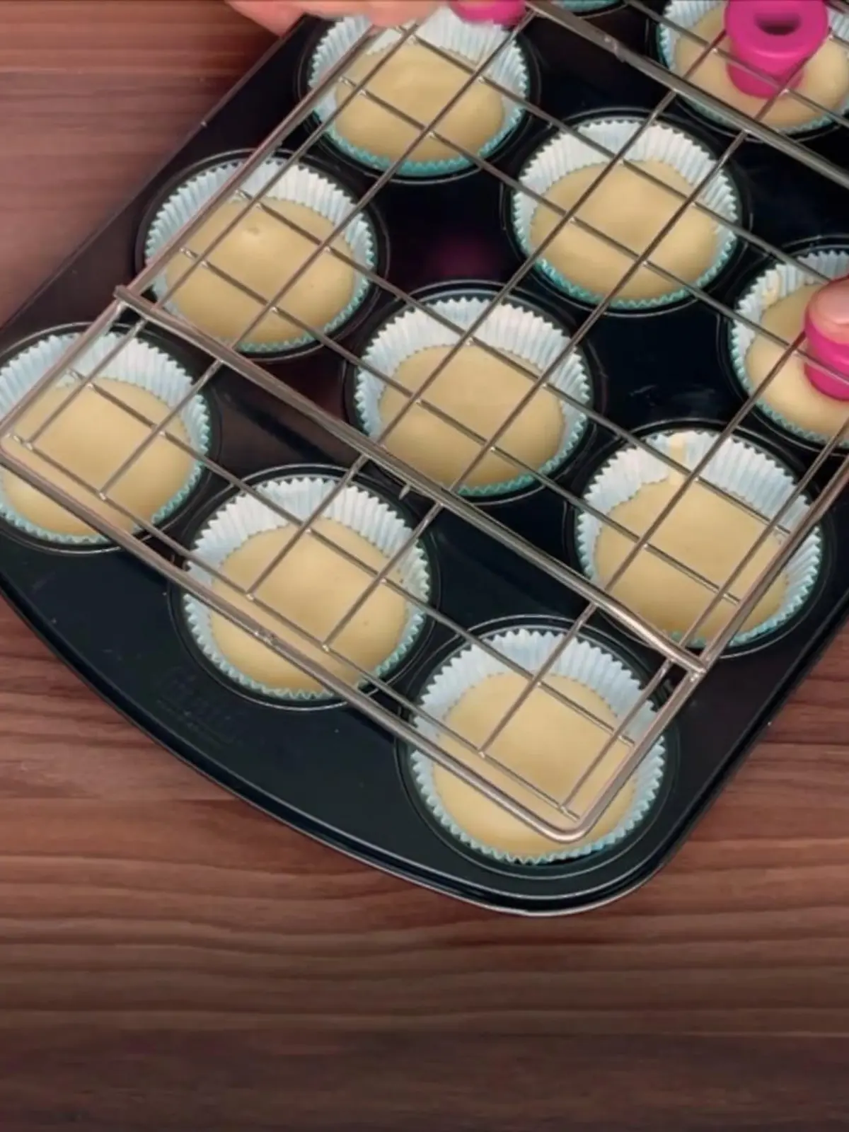 Bild zu: "Getestet: Jessicas Kuchenstöpsel "CuCap""