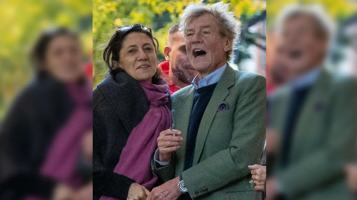 Ernst August von Hannover zeigt erstmals seine Freundin Nach einem Jahr Beziehung