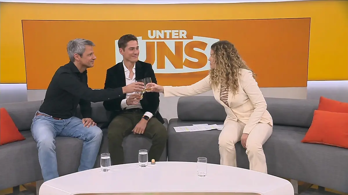 Premiere für Katja Burkard Auf "Unter uns"!