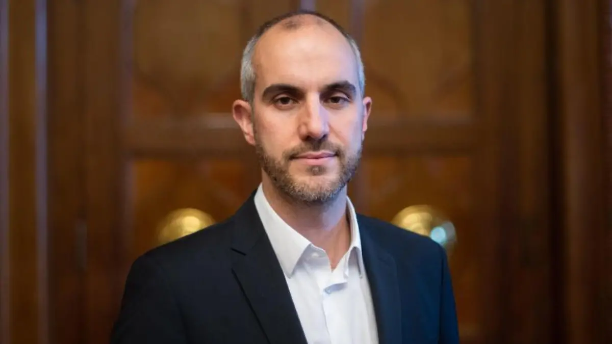 Julian Stratenschulte