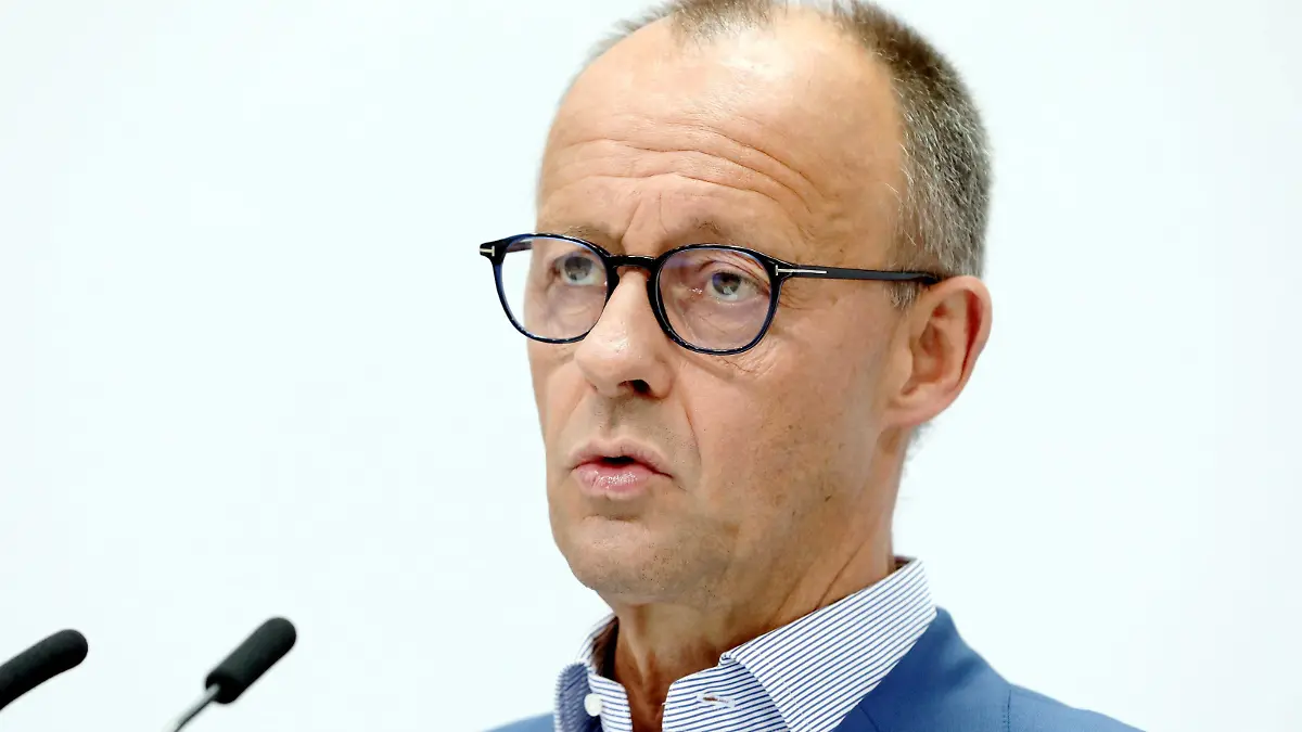 Berlin, Deutschland, 12.07.2023: CDU-Chef Friedrich Merz bei Vorstellung von neuem Generalsekretär nach den Sitzungen von Parteivorstand und Präsidium auf einer Pressekonferenz im Konrad-Adenauer-Haus *** Berlin, Germany, 12 07 2023 CDU leader Friedrich Merz introducing new secretary general after party executive and presidium meetings at a press conference at Konrad Adenauer Haus Copyright: xdtsxNachrichtenagenturx dts_20548