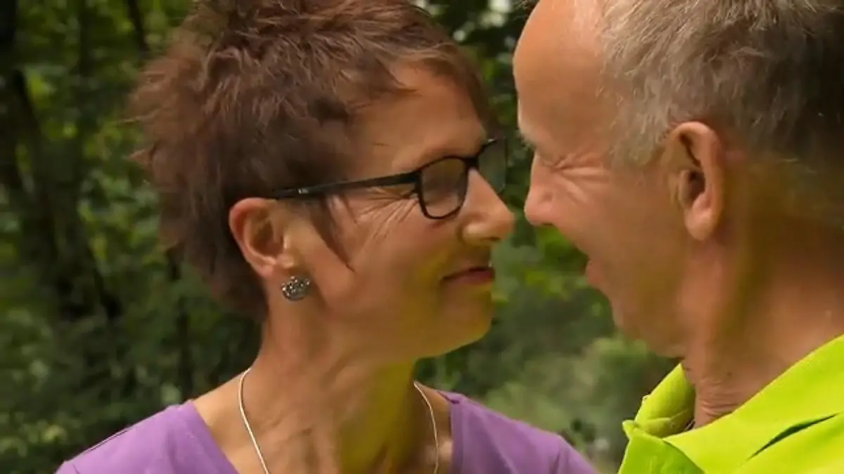 "Das ist Liebe" - Theo macht seine Andrea sprachlos Romantik-Alarm bei "Bauer sucht Frau"
