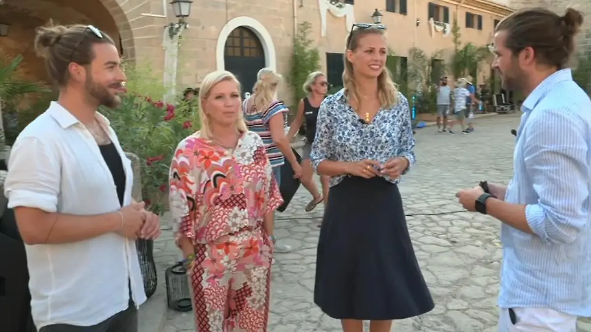 Eric Schroth, Aleksandra Bechtel, Carolina Noeding und Daniel Peukmann