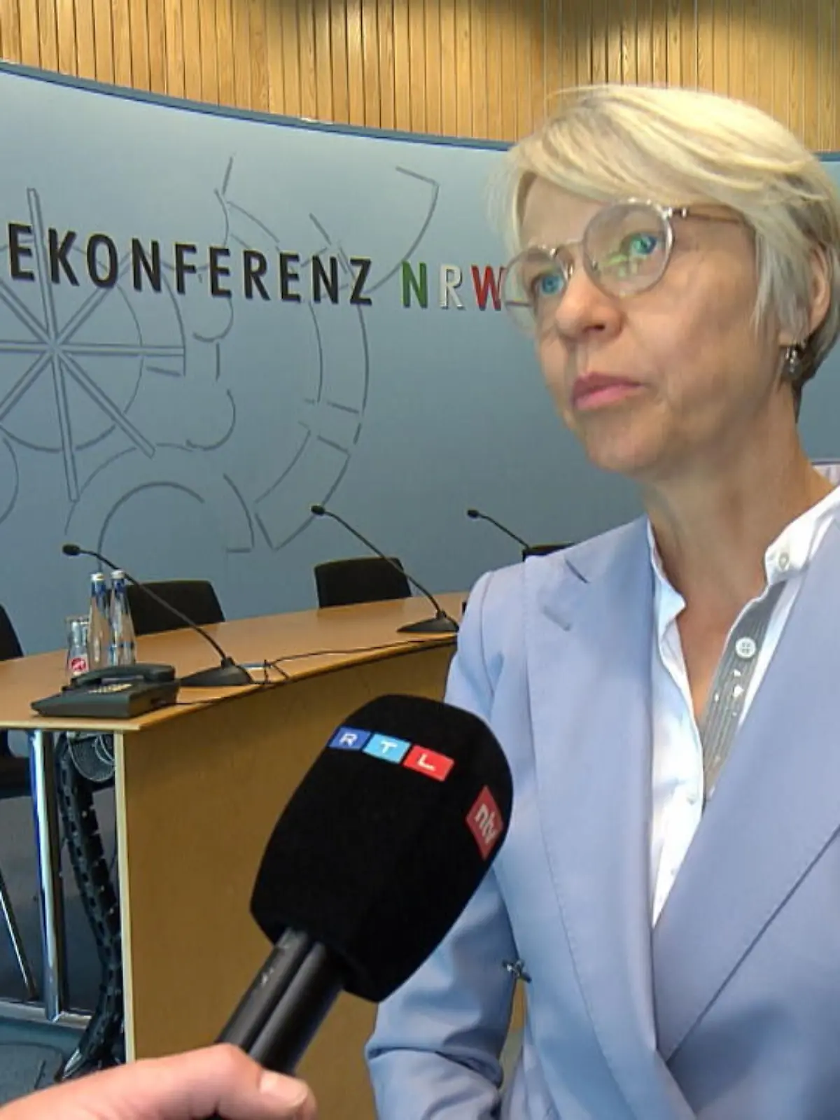 Bild zu: "Gespräch mit NRW-Schulministerin"