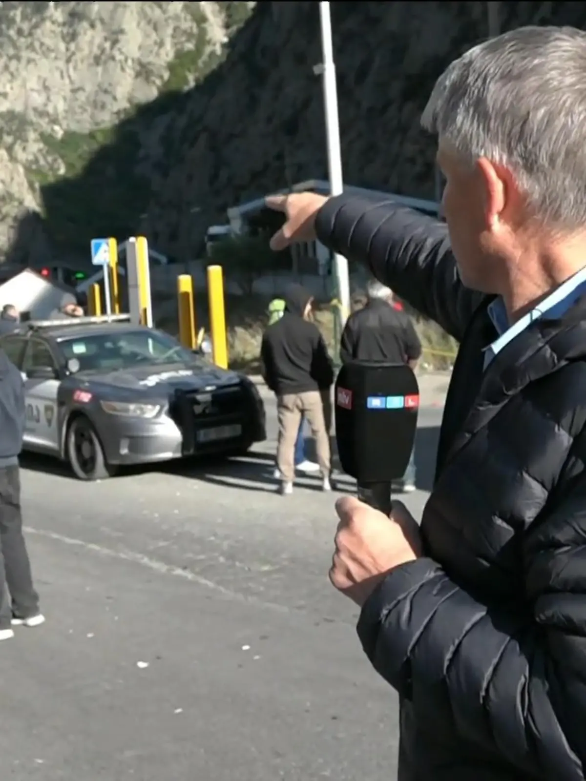 Bild zu: "Viele Russen flüchten - RTL-Reporter an Grenze zu Georgien"