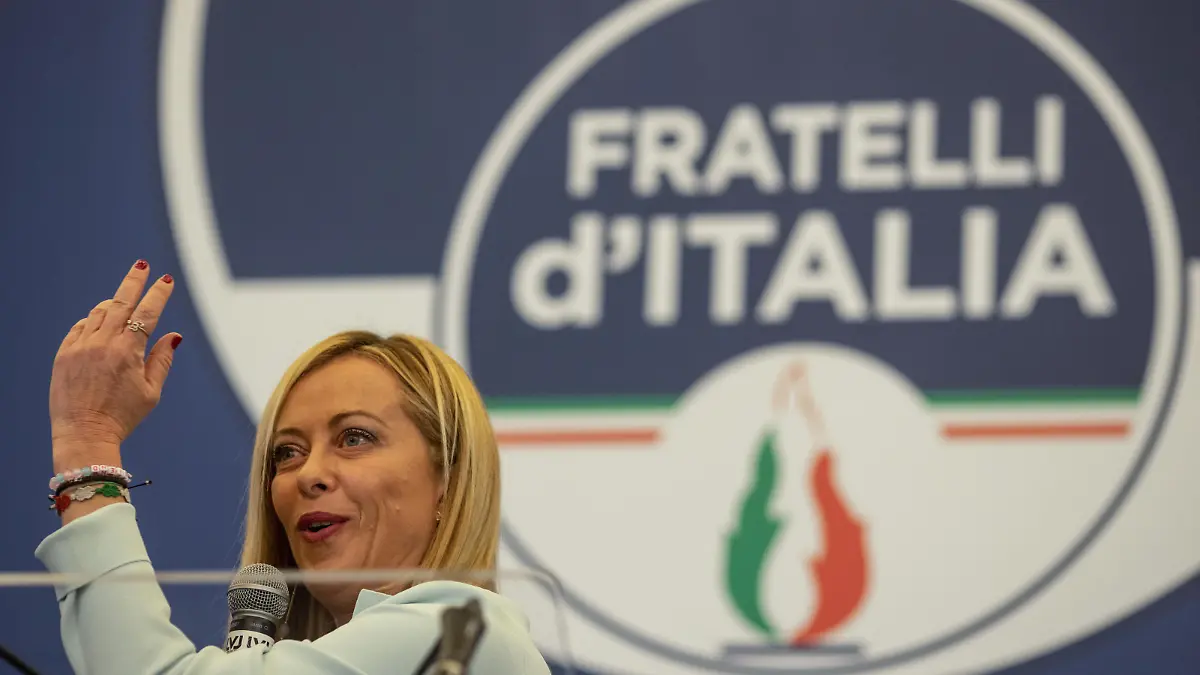 Postfaschisten gewinnen - Italien rückt nach rechts Gemischte Stimmung im Land