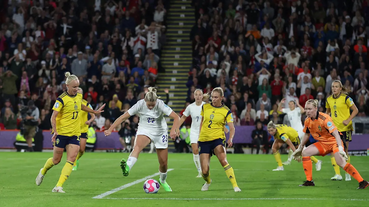 Soccer Football - Women's Euro 2022 - Semi Final - England v Sweden - Bramall Lane, Sheffield, Britain - July 26, 2022 England's Alessia Russo scores their third goal REUTERS/Carl Recine TPX IMAGES OF THE DAY