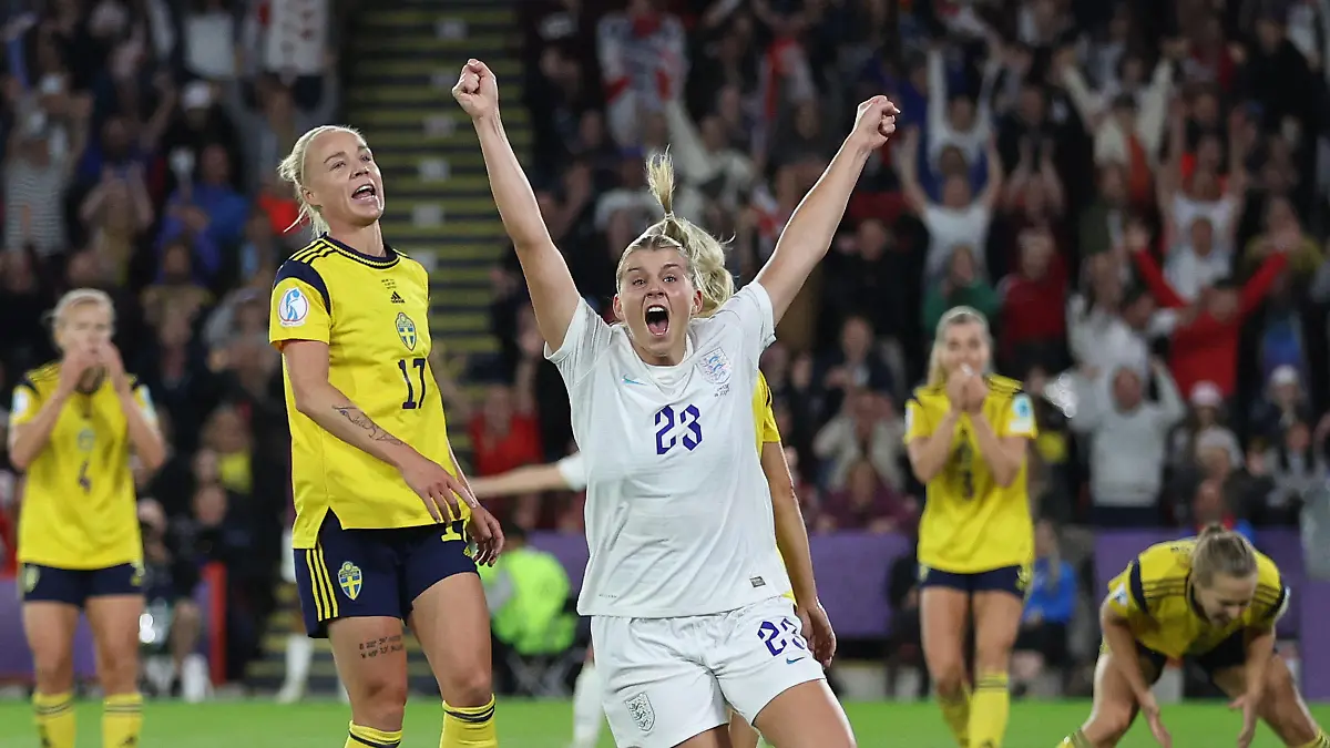 Soccer Football - Women's Euro 2022 - Semi Final - England v Sweden - Bramall Lane, Sheffield, Britain - July 26, 2022 England's Alessia Russo celebrates scoring their third goal REUTERS/Carl Recine