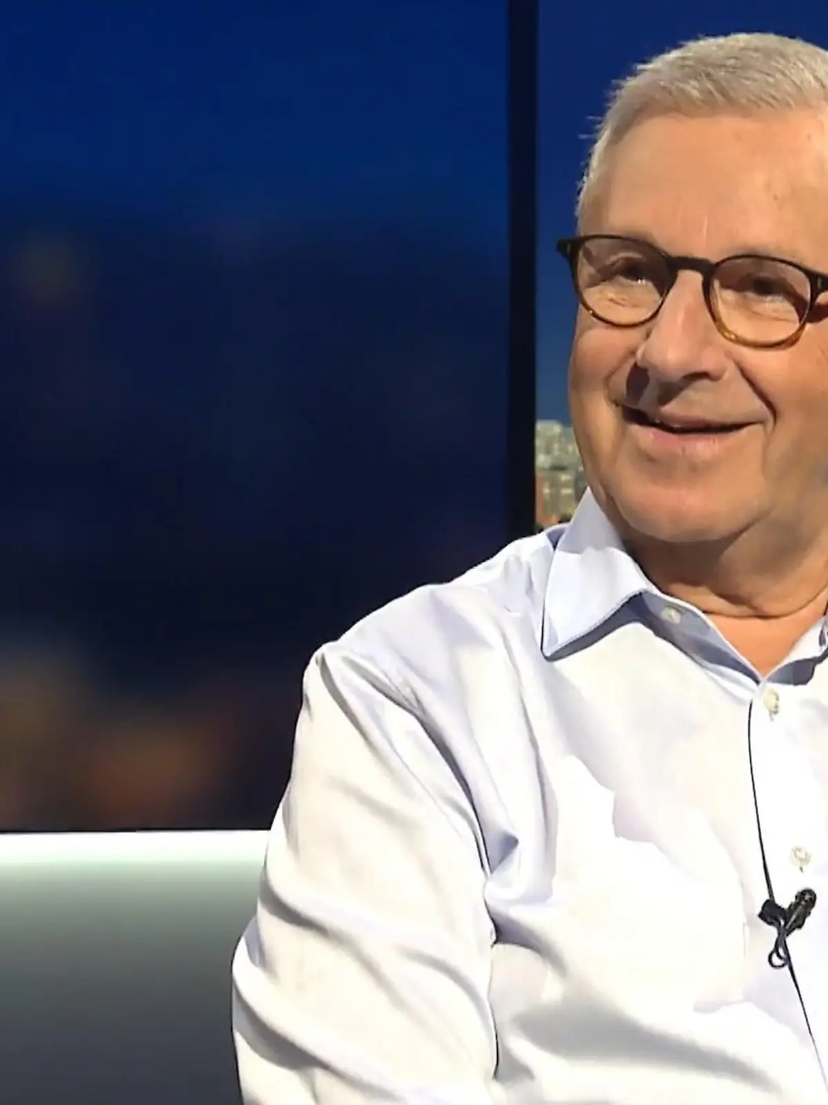 Bild zu: "Jan Hofer bei "Ein Promi ein Joker""