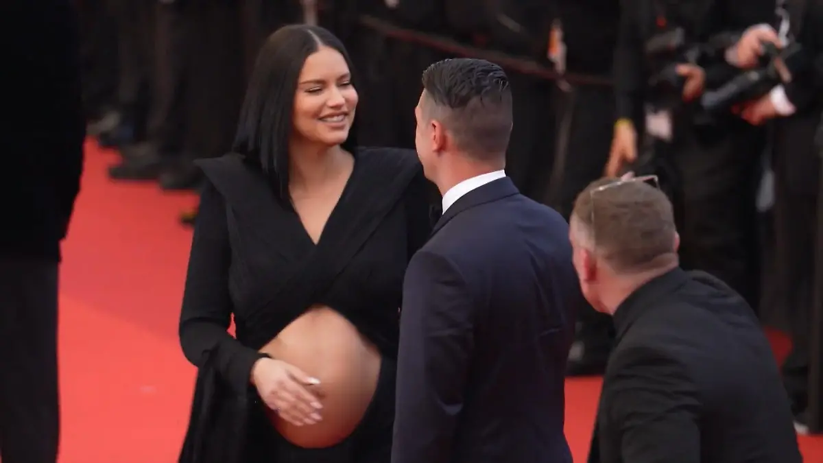 Adriana Lima ist zum 3. Mal Mama geworden Süße Baby-News