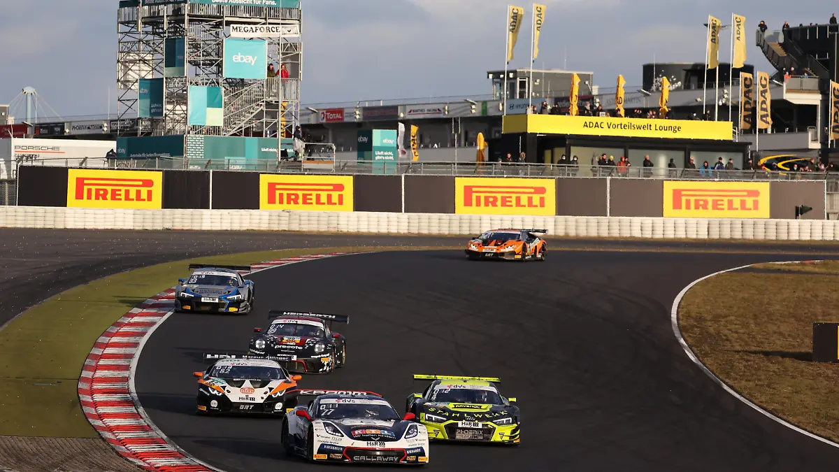 #77 Marvin Kirchhoefer (DEU) / Jeffrey Schmidt (CHE),Corvette C7.R GT3, Team: Callaway Competition (DEU), #4 Patric Niederhauser (CHE) / Jusuf Owega (DEU), Audi R8 LMS Evo, Team: Phoenix Racing (DEU), #82 Tim Zimmermann (DEU) / Hugo Sasse (DEU), Lamborghini Huracan GT3 Evo, Grasser Racing (AUT), #99 Sven Müller (DEU) / Robert Renauer (DEU), Porsche 911 GT3 R, Team: Precote Herberth Motorsport (DEU), #33 Dennis Marschall (DEU) / Kim-Luis Schramm (DEU), Audi R8 LMS Evo, Team: (DEU), ADAC GT Masters, Nürburgring, Rennen 2 Sonntag, 07.11.2021 - Foto: Augst/Eibner-Pressefoto