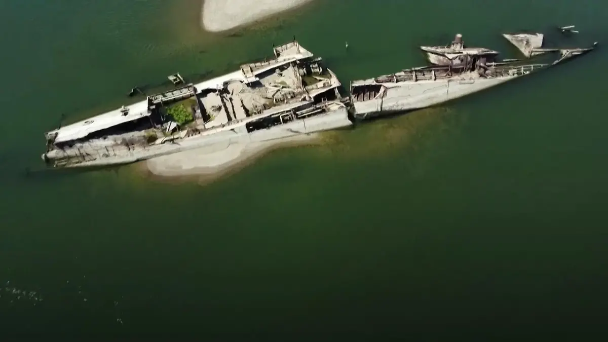 Austrocknende Donau legt deutsche Kriegsschiffe frei Alte Schwarzmeerflotte in Serbien