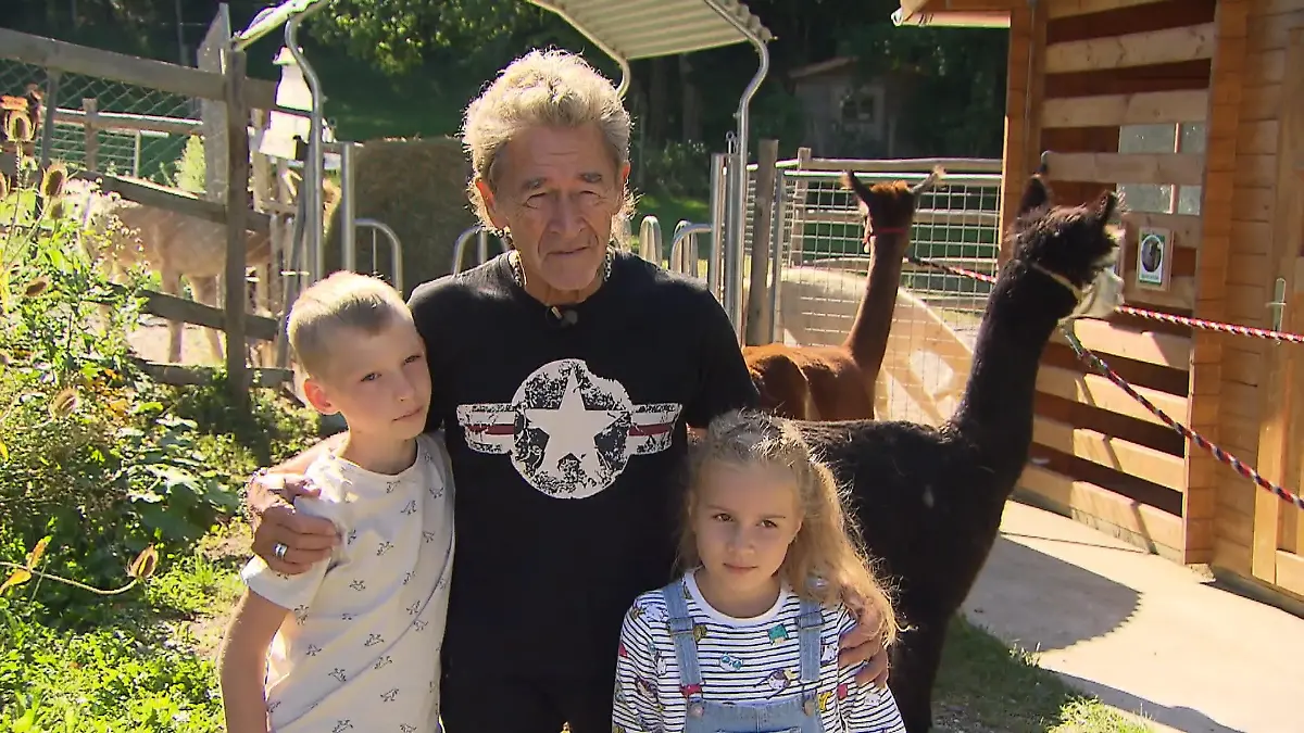 Peter Maffay unterstützt ukrainische Flüchtlingskinder Rockstar mit großem Herzen