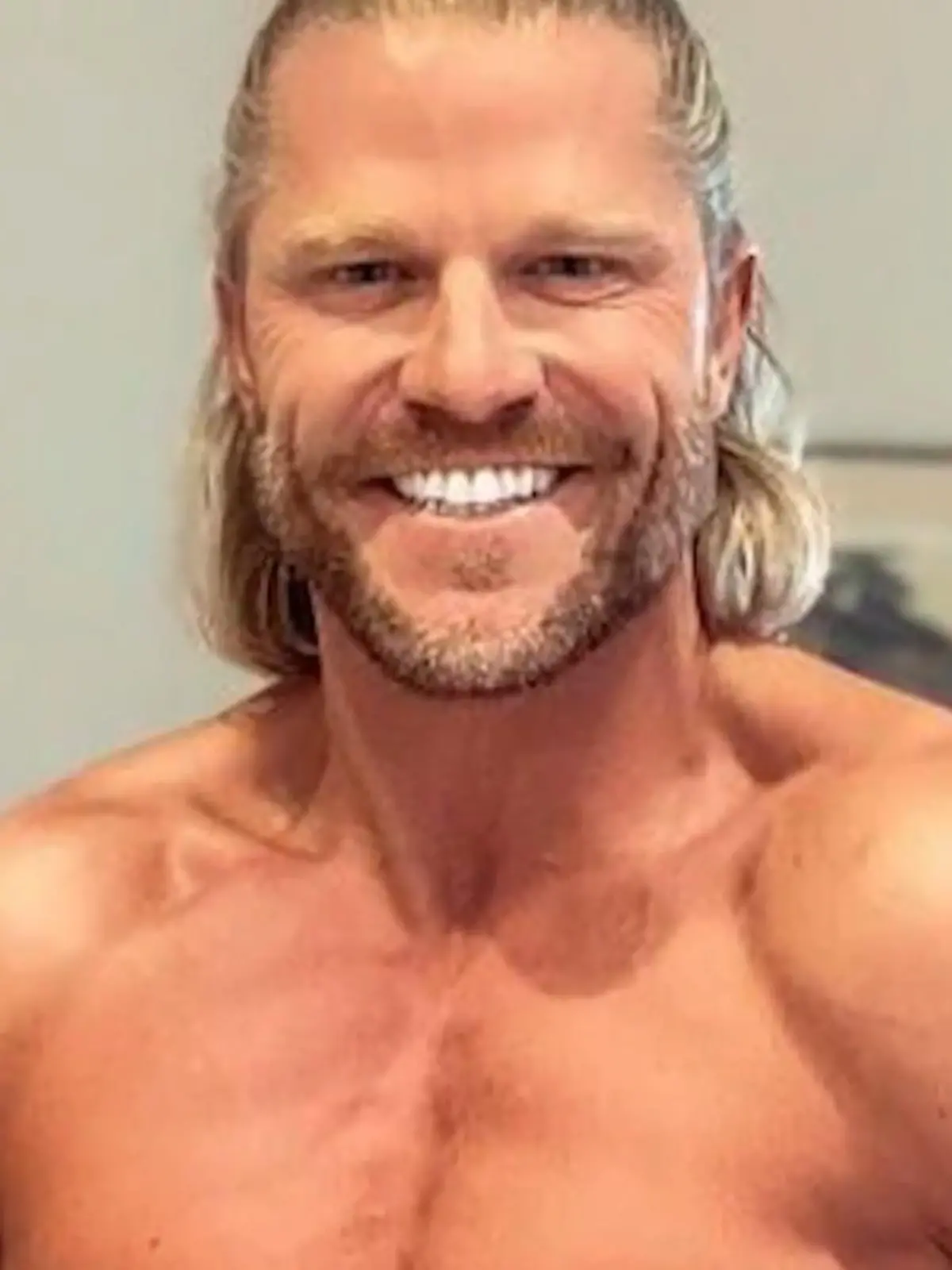 Bild zu: "Ex-Bachelor Paul Janke lässt die Muskeln spielen"