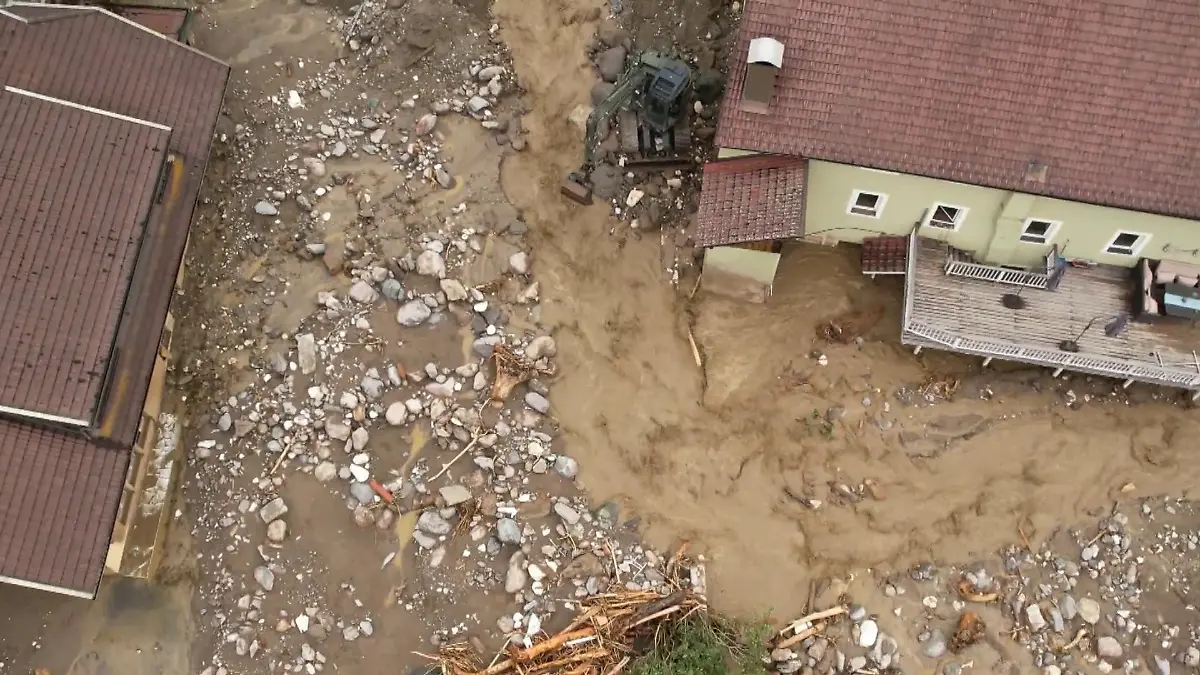 Heftige Unwetter in Österreich zerstören ganze Dörfer Viele Anwohner stehen vor dem Nichts