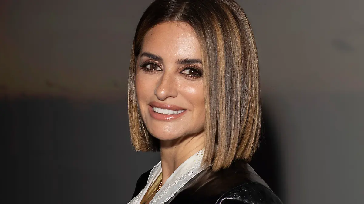 Penelope Cruz attends the Chanel Fall/Winter 2024-2025 ready-to-wear collection presented Tuesday, March 5, 2024 in Paris. (Photo by Vianney Le Caer/Invision/AP)