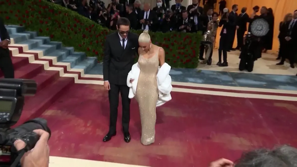 Hat Kim Kardashian Marylin Monroes Kleid zerstört? Met-Gala-Kleid hat gelitten