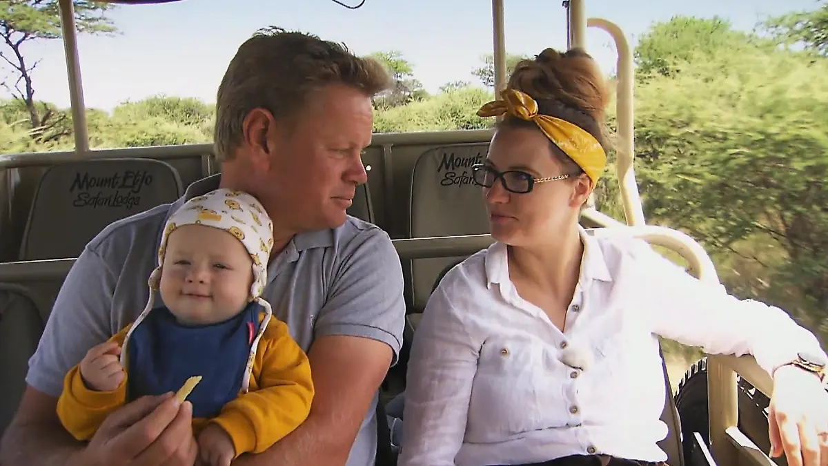 Jörn, Oliwia und der kleine Bruno auf Safari-Tour Bauer sucht Frau: Unter Löwen