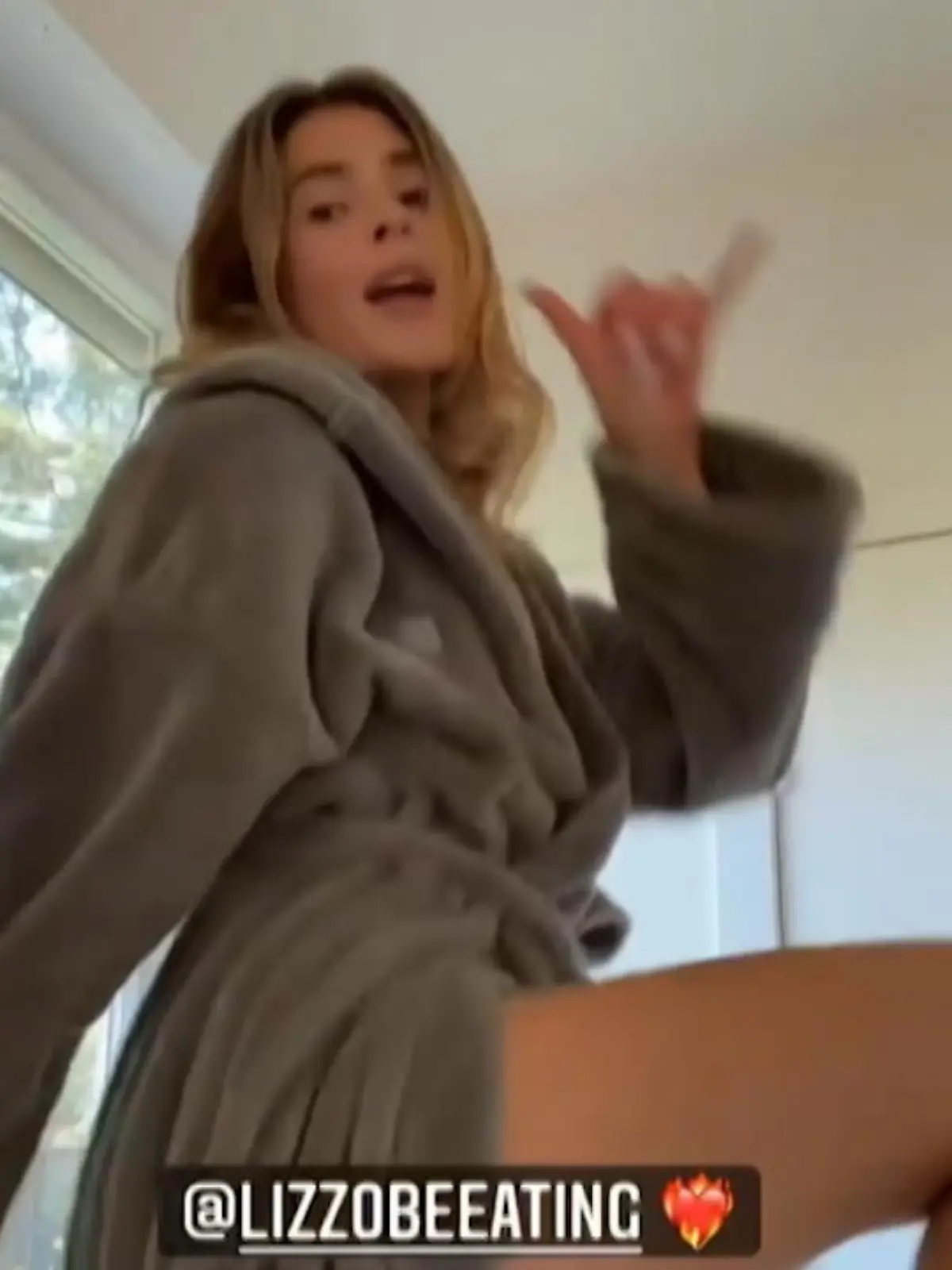 Bild zu: "Stefanie Giesinger feiert Genesung mit Tänzchen"