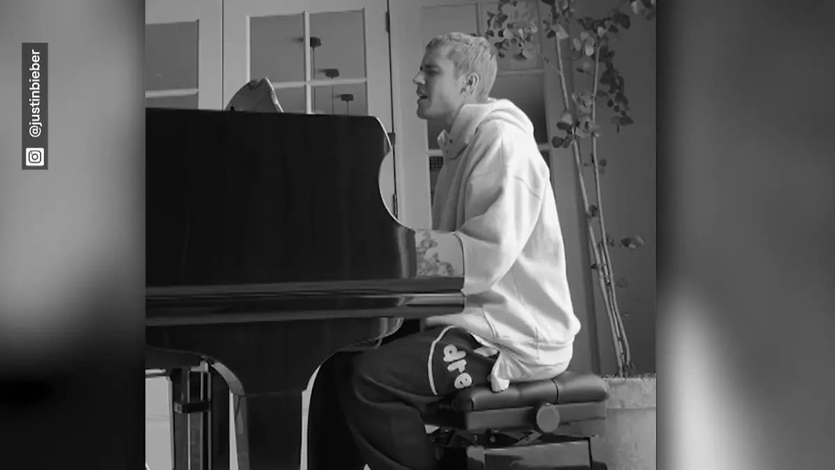 Justin Bieber singt für alle Mütter dieser Welt Muttertagsständchen