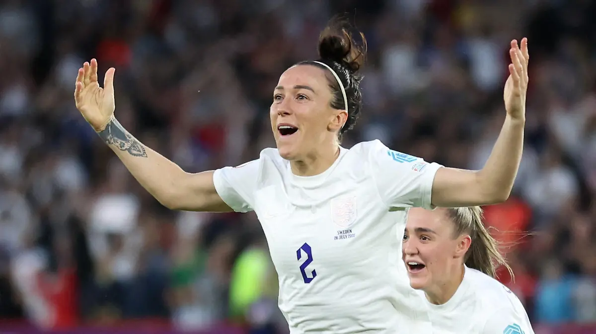 Soccer Football - Women's Euro 2022 - Semi Final - England v Sweden - Bramall Lane, Sheffield, Britain - July 26, 2022 England's Lucy Bronze celebrates scoring their second goal REUTERS/Carl Recine