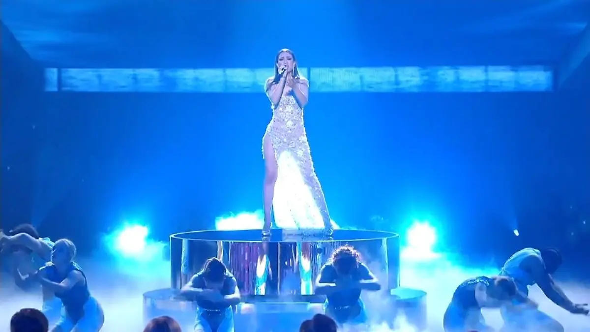 Melissa Mantzoukis widmet "Runnin‘“ ihrem verstorbenen Vater Auf der DSDS-Showbühne „steht eine Göttin“