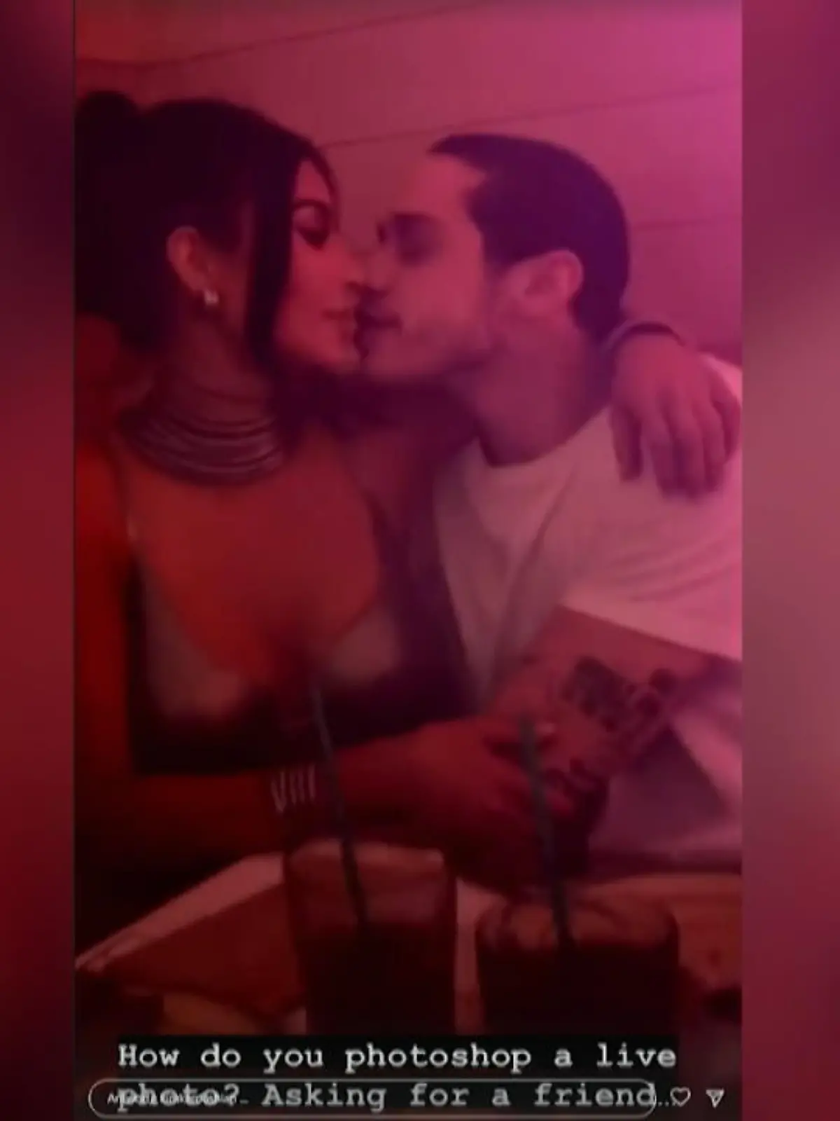 Bild zu: "Hat Kim Kardashian ihren Pete retuschiert?"