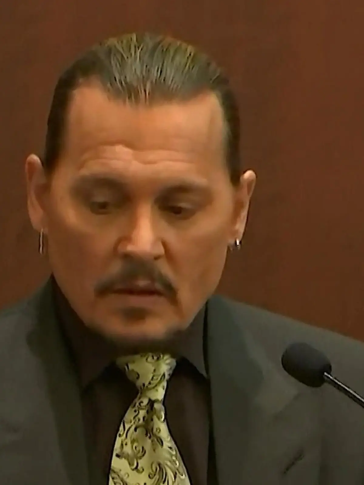 Bild zu: "Johnny Depp beteuert Unschuld"