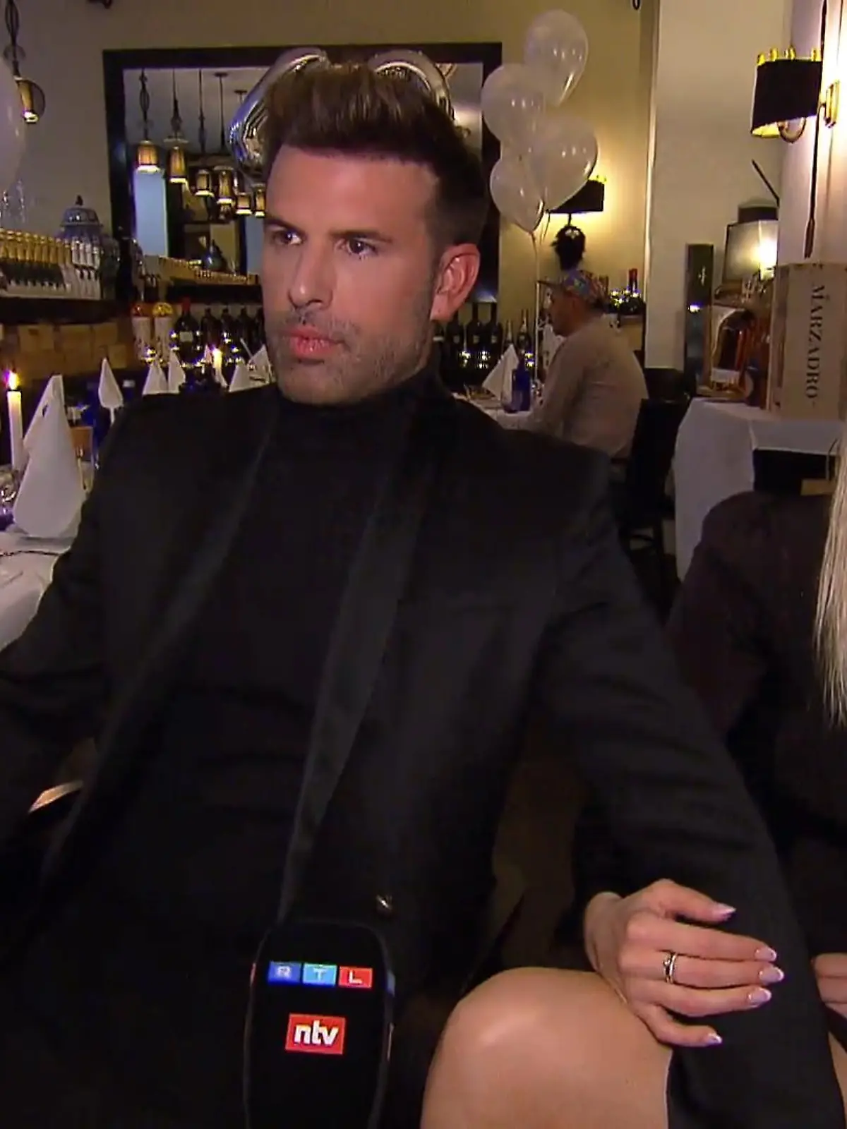 Bild zu: "Jay Khan träumt von Hochzeit & Kindern"